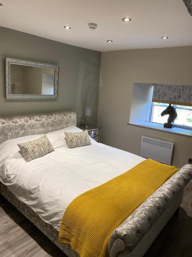 The Rose And Crown Hotell Leicester Exteriör bild